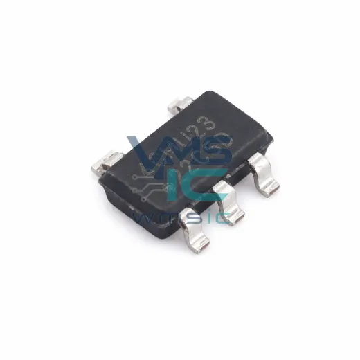 AT24C04C-STUM-T 4 Кбит I2C Последовательная память EEPROM SOT-23-5
